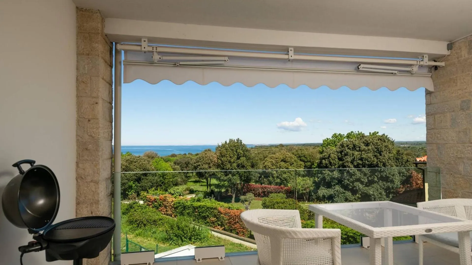 Apartment Dream Lounge Mit Meerblick Pula